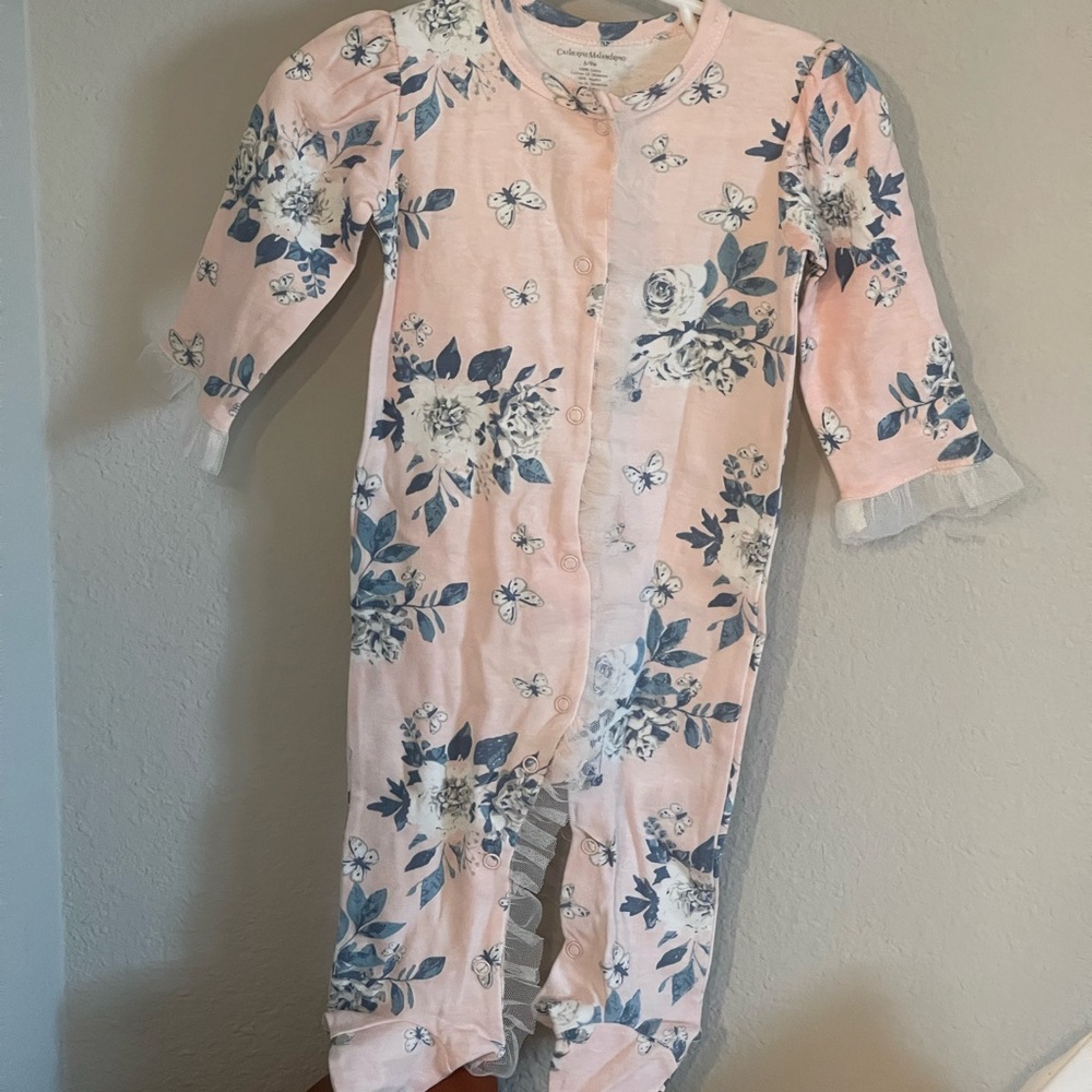 Baby pajamas